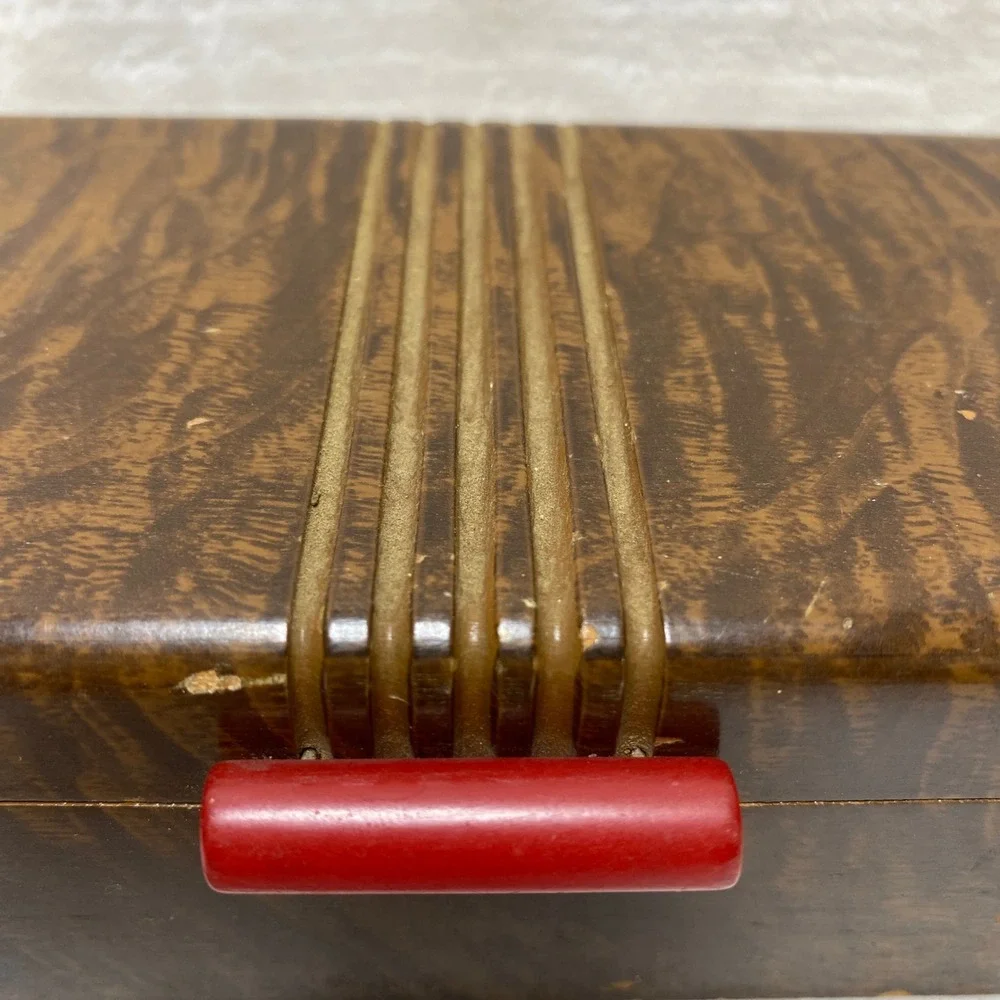 Vintage Bakelite Red Handle Wood Grain Jewelry Trinket Box Art‎ Deco Storage